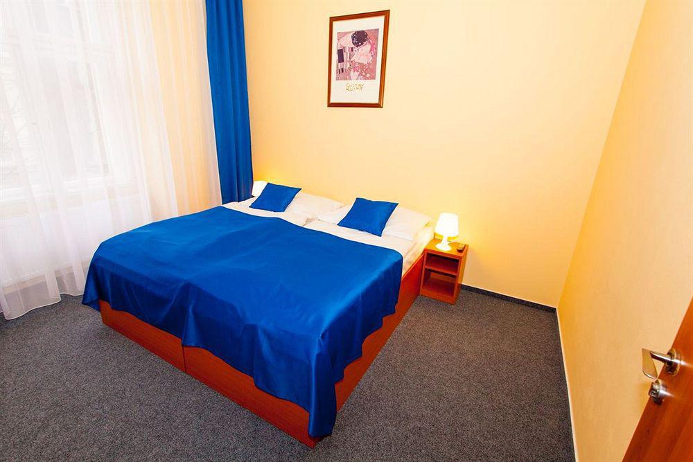 Adeba Plus Praga